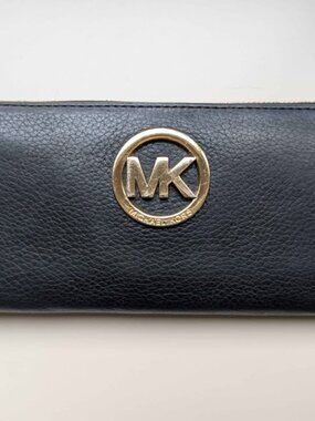 Michael Kors Zip Around Continental Wallet, black leather gold accent
